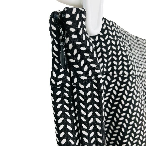 Time and Tru Women's Ankle Pants Size 18 Black/White Mid Rise Stretch Zip Side - Picture 5 of 11